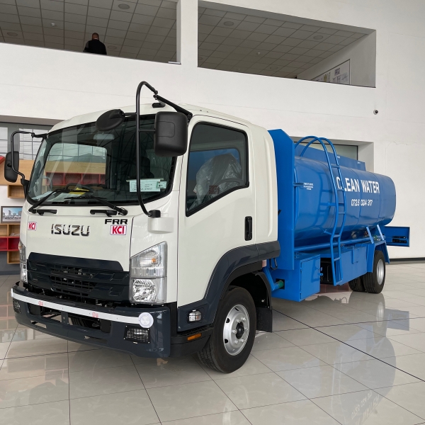 Isuzu FRR 90 BluePower Truck