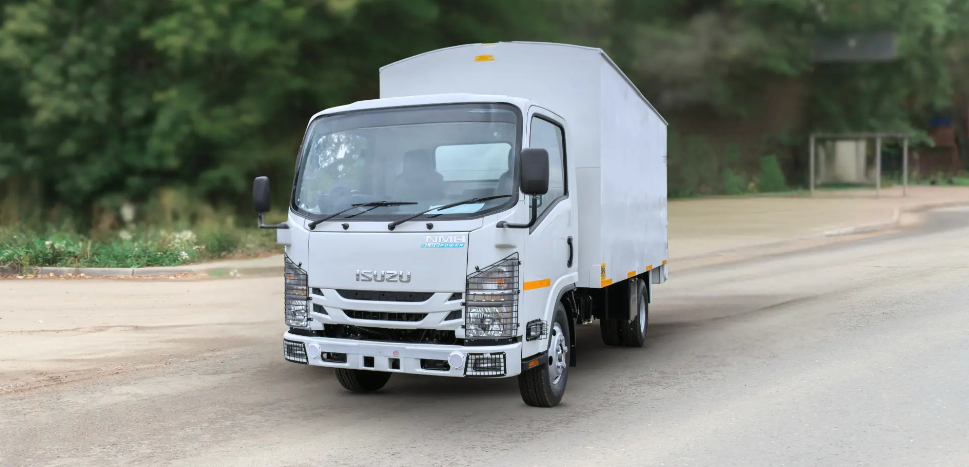 ISUZU NMR TRUCK